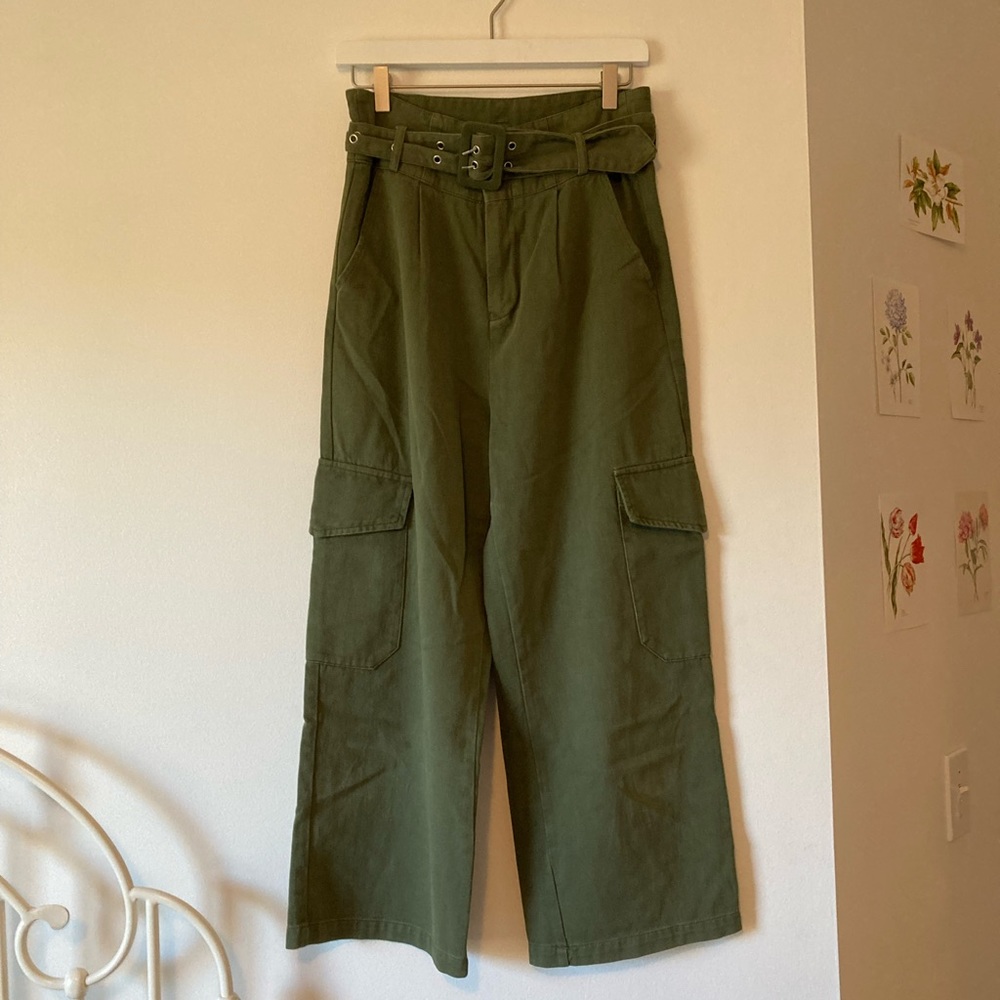 High Rise Green Cargo Pants
